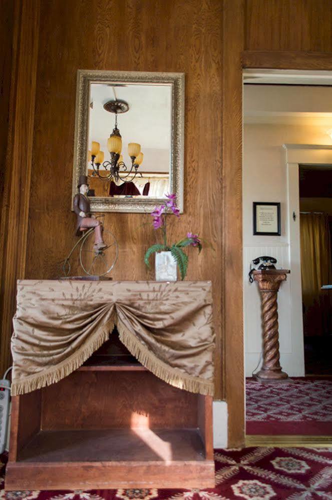 Van Gilder Hotel 수어드 외부 사진